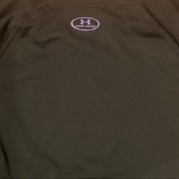 Under Armour loose fit girls Athletic shirt w/HeatGear YLG - Picture 5 of 6